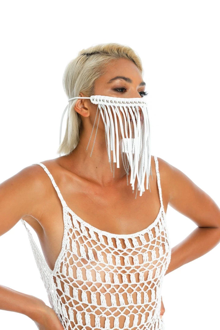 Ladee Taha Tops DREAMERS NECKLACE | White 5 Ladee Taha Tops DREAMERS NECKLACE | White