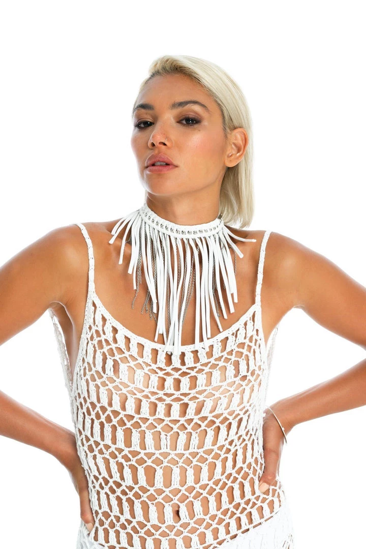 Ladee Taha Tops DREAMERS NECKLACE | White 4 Ladee Taha Tops DREAMERS NECKLACE | White